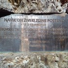 "Navik on živi ki zgine pošteno!"